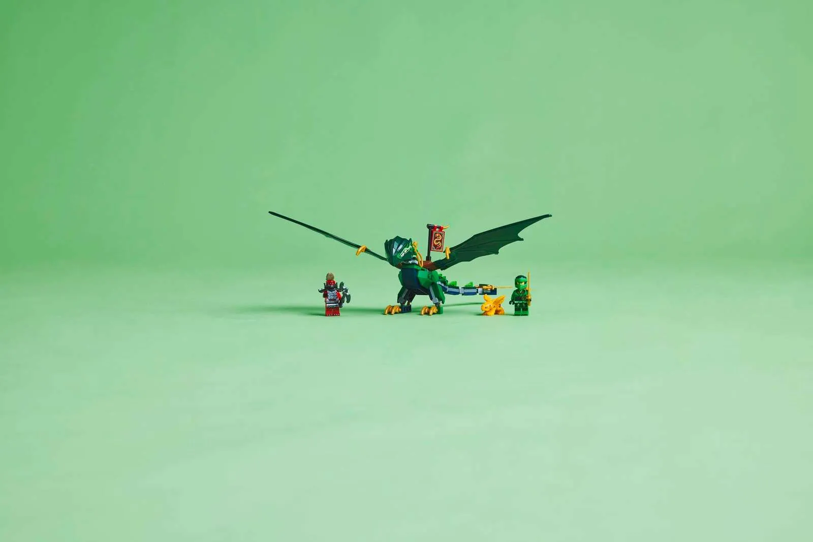 Конструктор LEGO NINJAGO Зелений лісовий дракон Ллойда (71829)