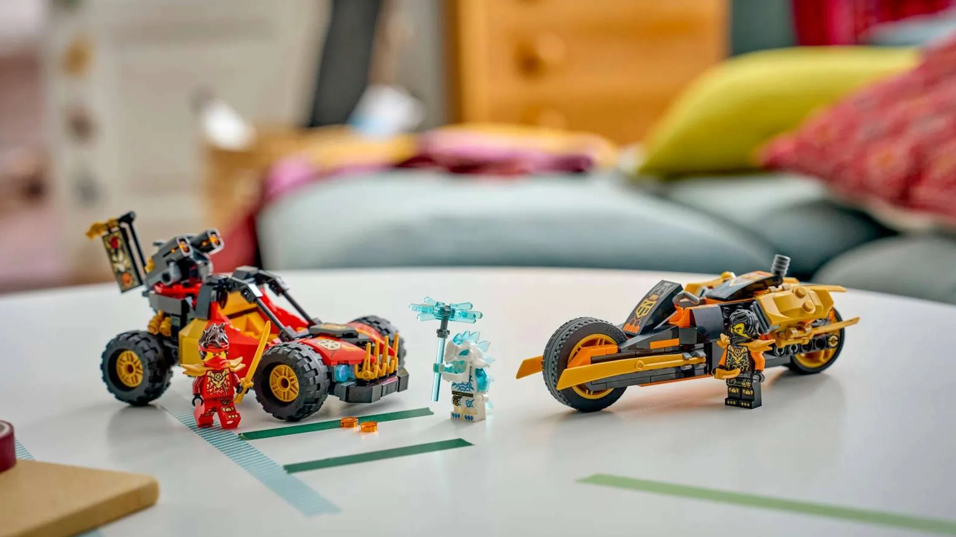 Конструктор LEGO Ninjago Комбіновані транспортні засоби Кая та Коула (71864)