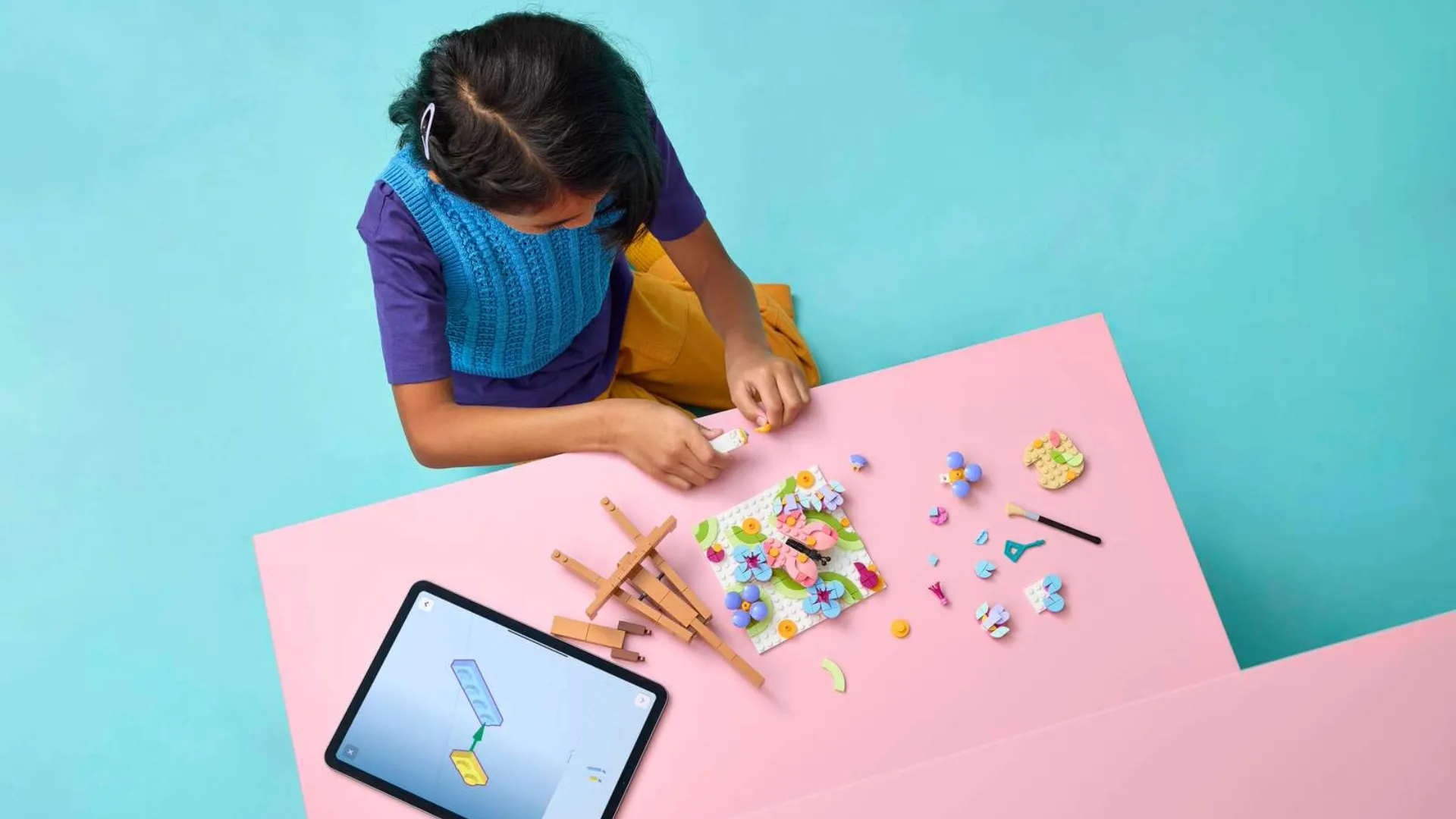 Конструктор LEGO Creator Декоративний живопис Квіткове мистецтво (31390)