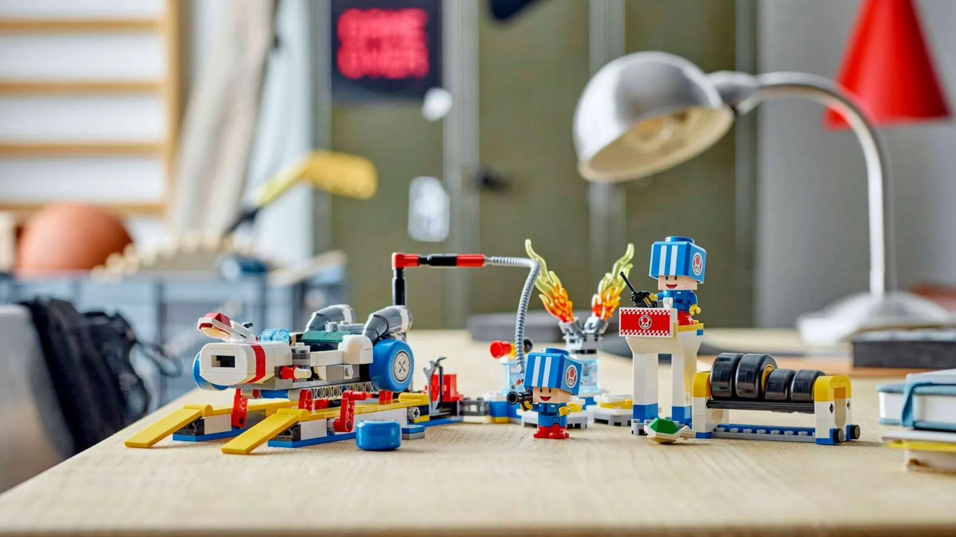Конструктор LEGO Super Mario/Mario Kart/Toad's Garage (72035)