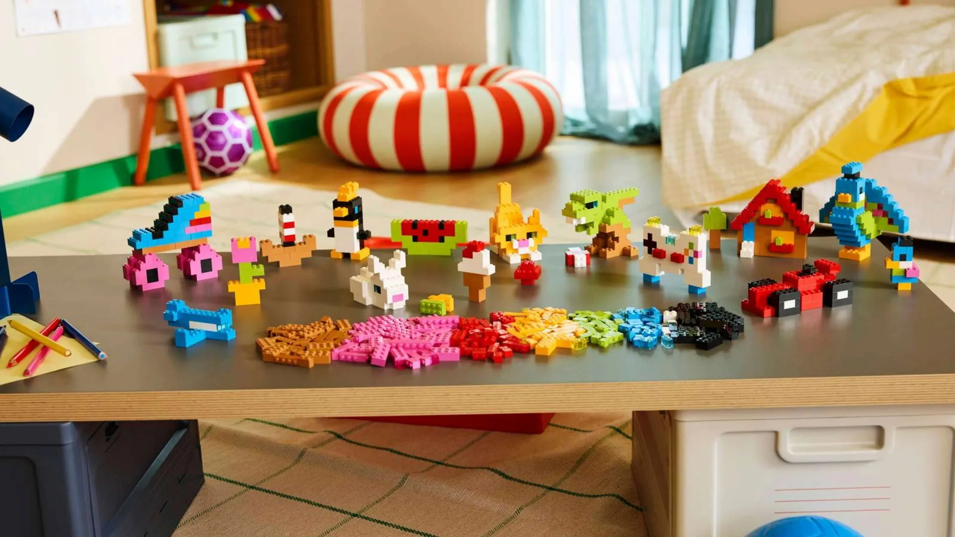 Конструктор LEGO Classic Креативні барвисті кубики (11045)