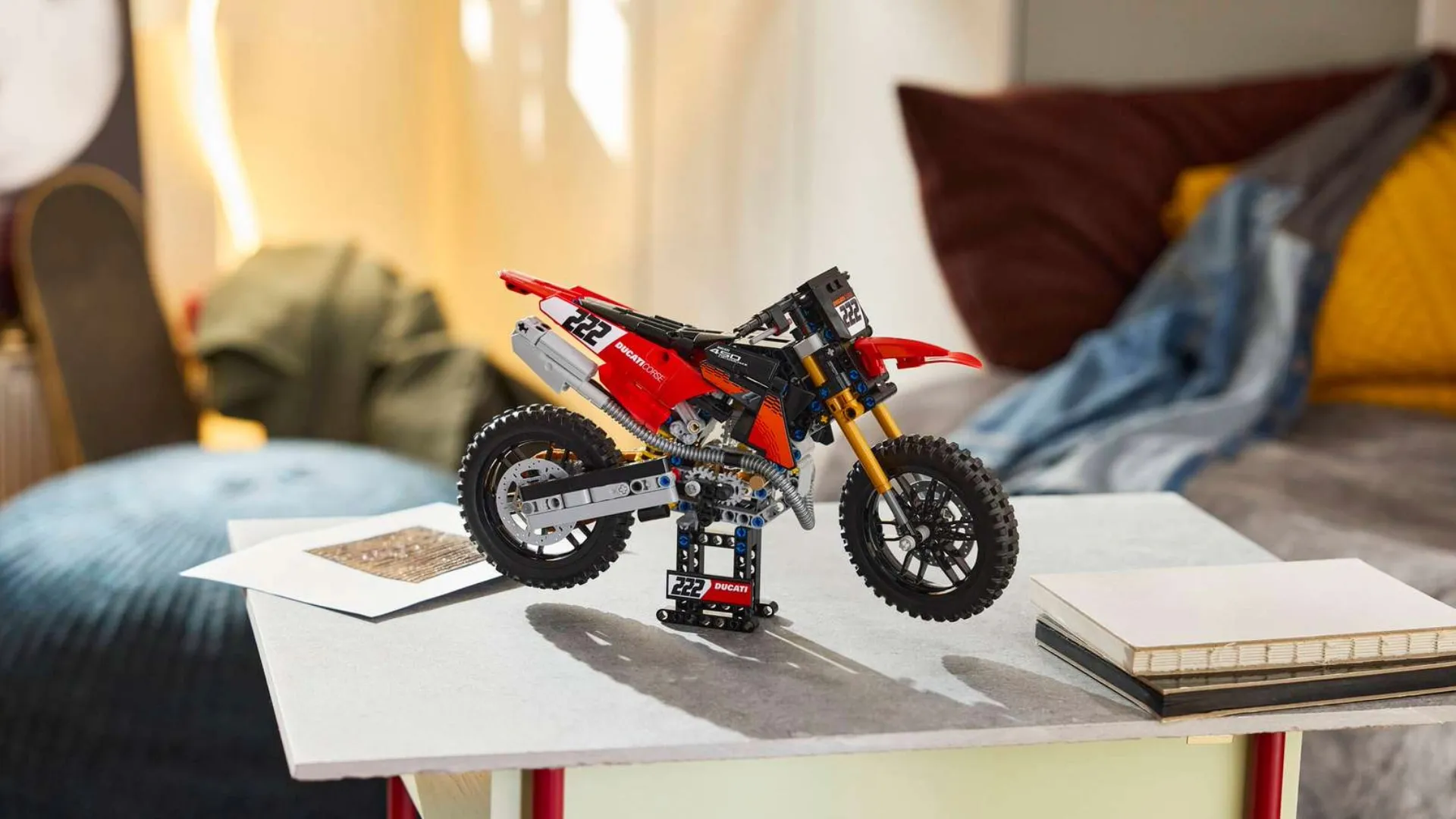 Конструктор LEGO Technic Мотоцикл Ducati Desmo450 MX Factory (42238)