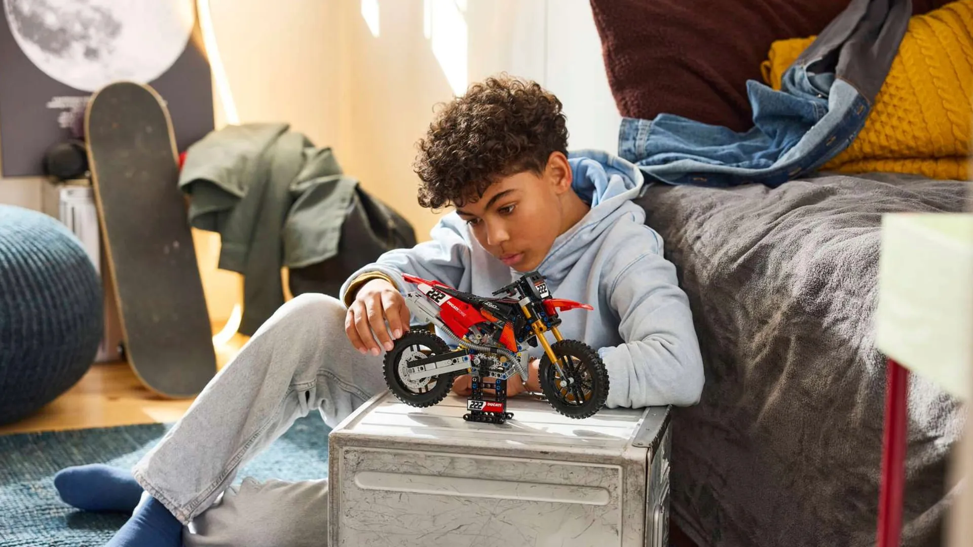 Конструктор LEGO Technic Мотоцикл Ducati Desmo450 MX Factory (42238)