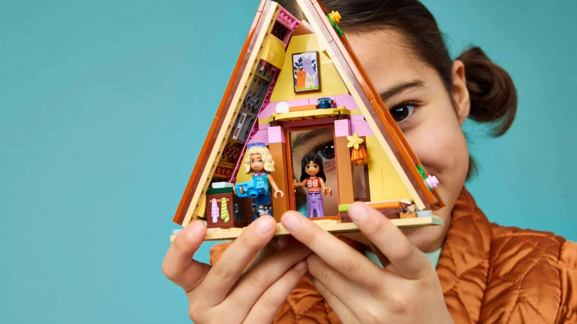 Конструктор LEGO Friends Домик для кемпинга на природе (42682)