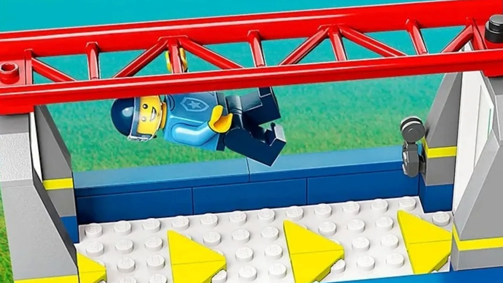 Конструктор LEGO City Полицейская академия (60372)