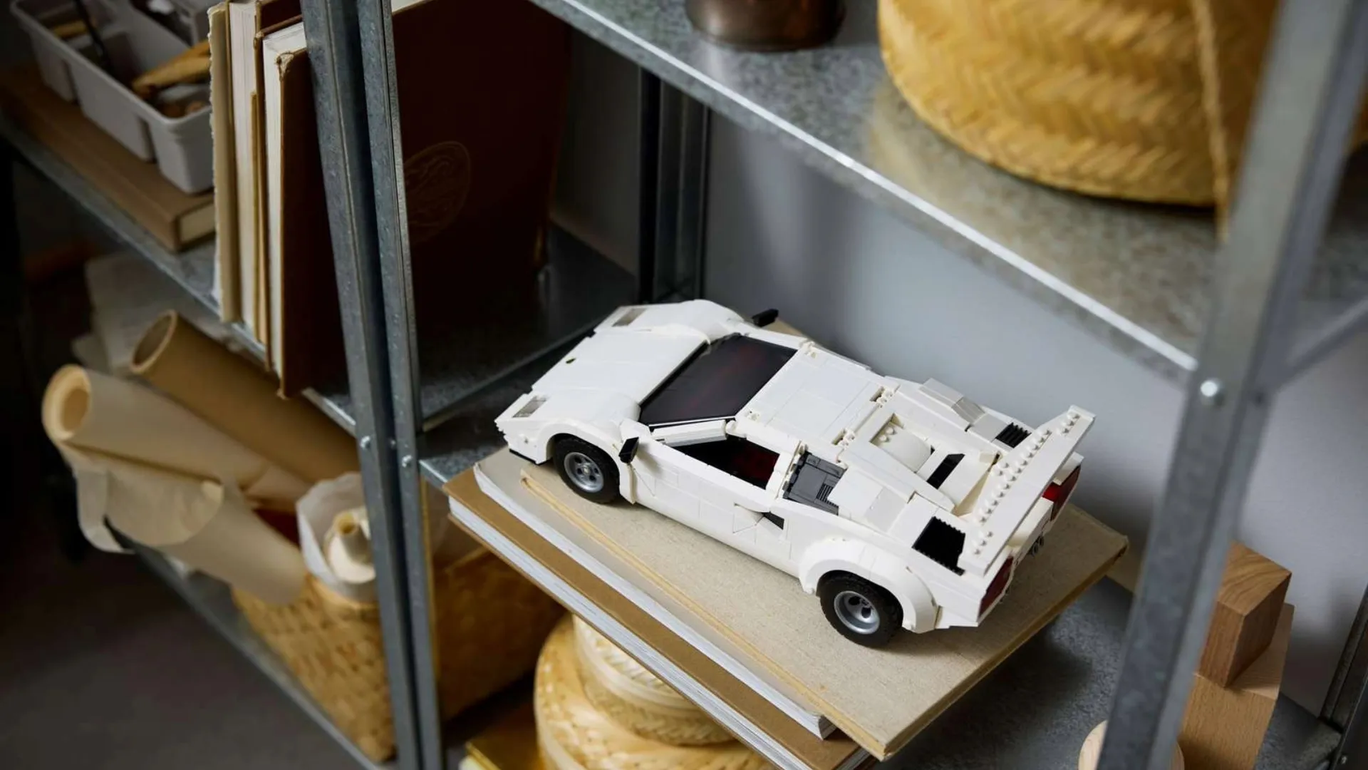 Конструктор LEGO Icons Lamborghini Countach 5000 Quattrovalvole (10337)