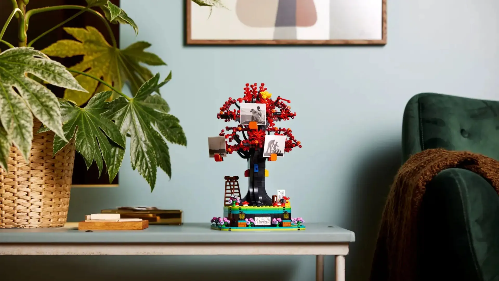 Конструктор LEGO Генеалогическое дерево (21346)