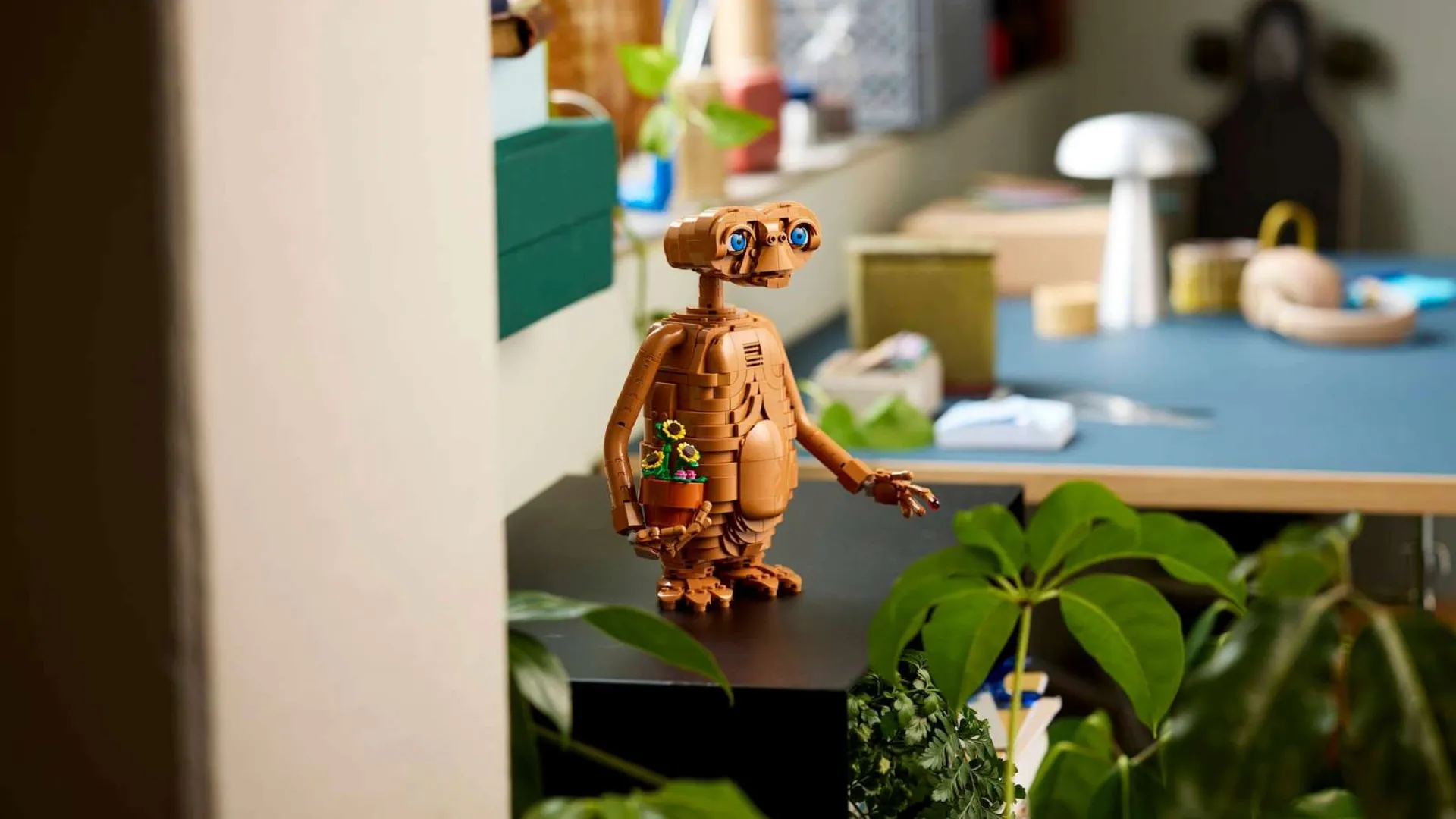 Конструктор LEGO Ideas E.T. the Extra-Terrestrial (21370)