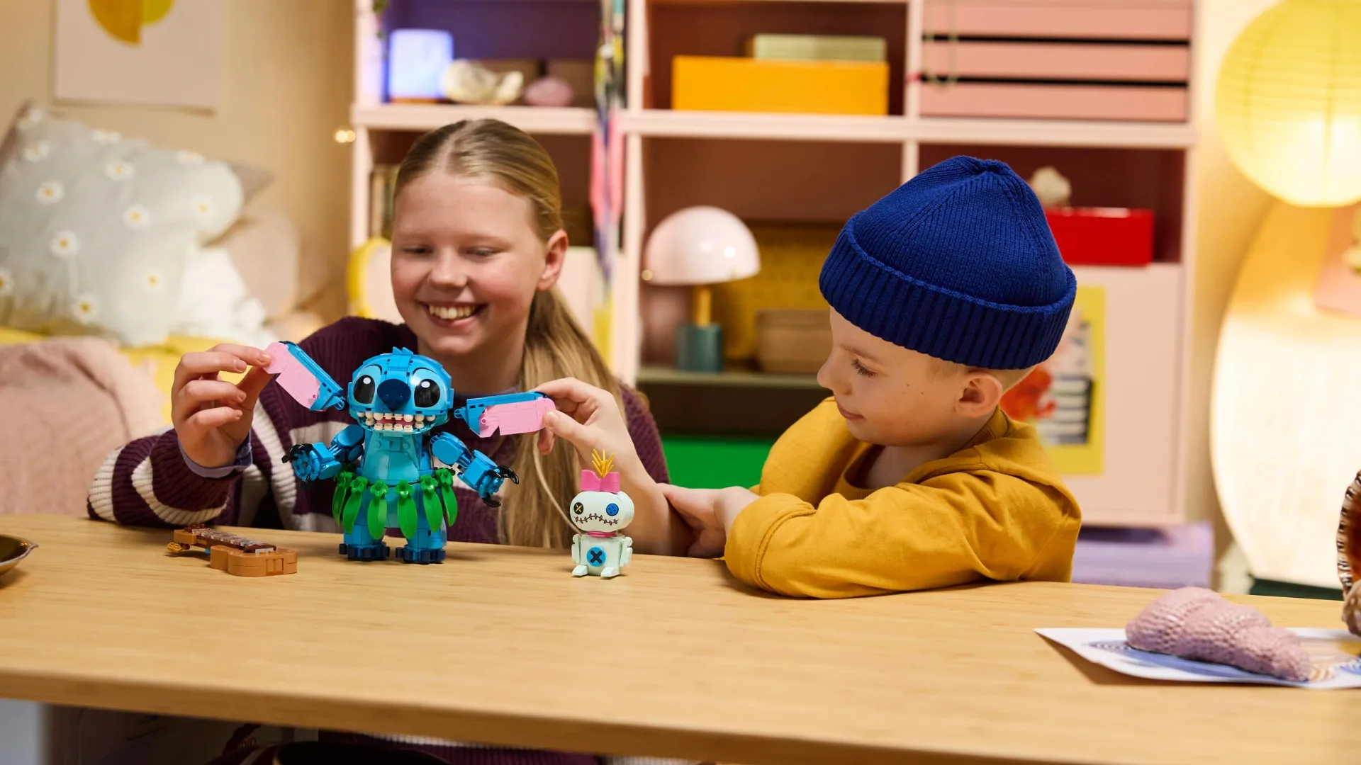 Конструктор LEGO Disney Стич и Страхопудка (43296)