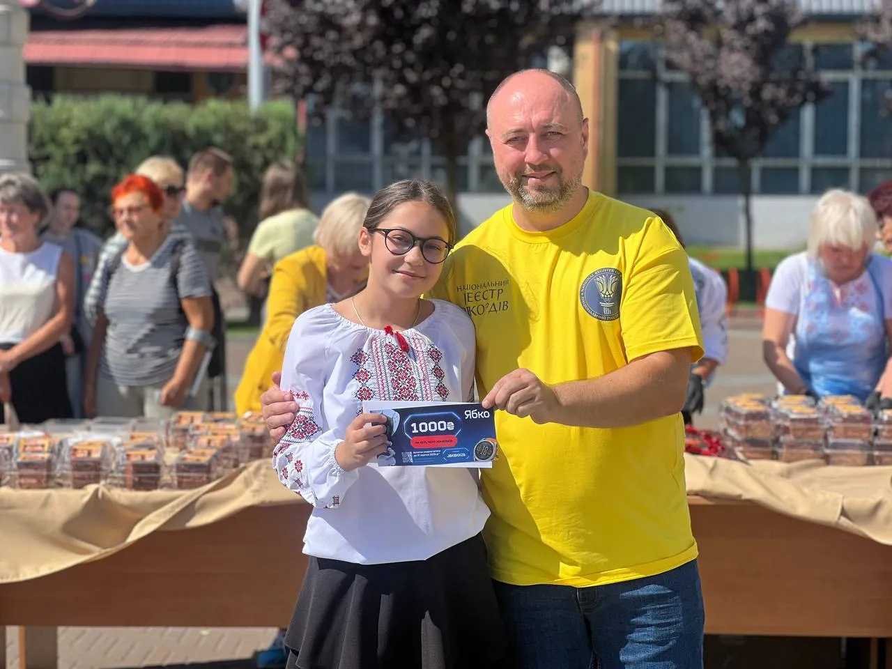 Сеть «Ябко» стала официальным партнером Национального рекорда Украины к 35-летию Независимости