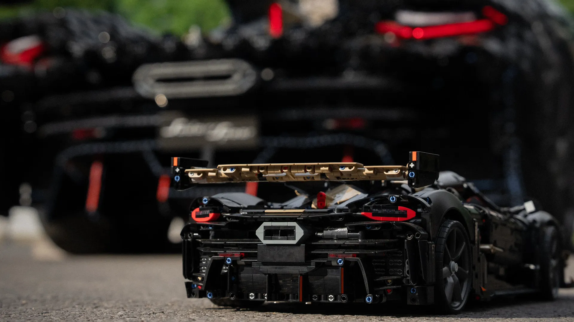 Конструктор LEGO Technic Мегакар Koenigsegg Sadairs Spear (42232)