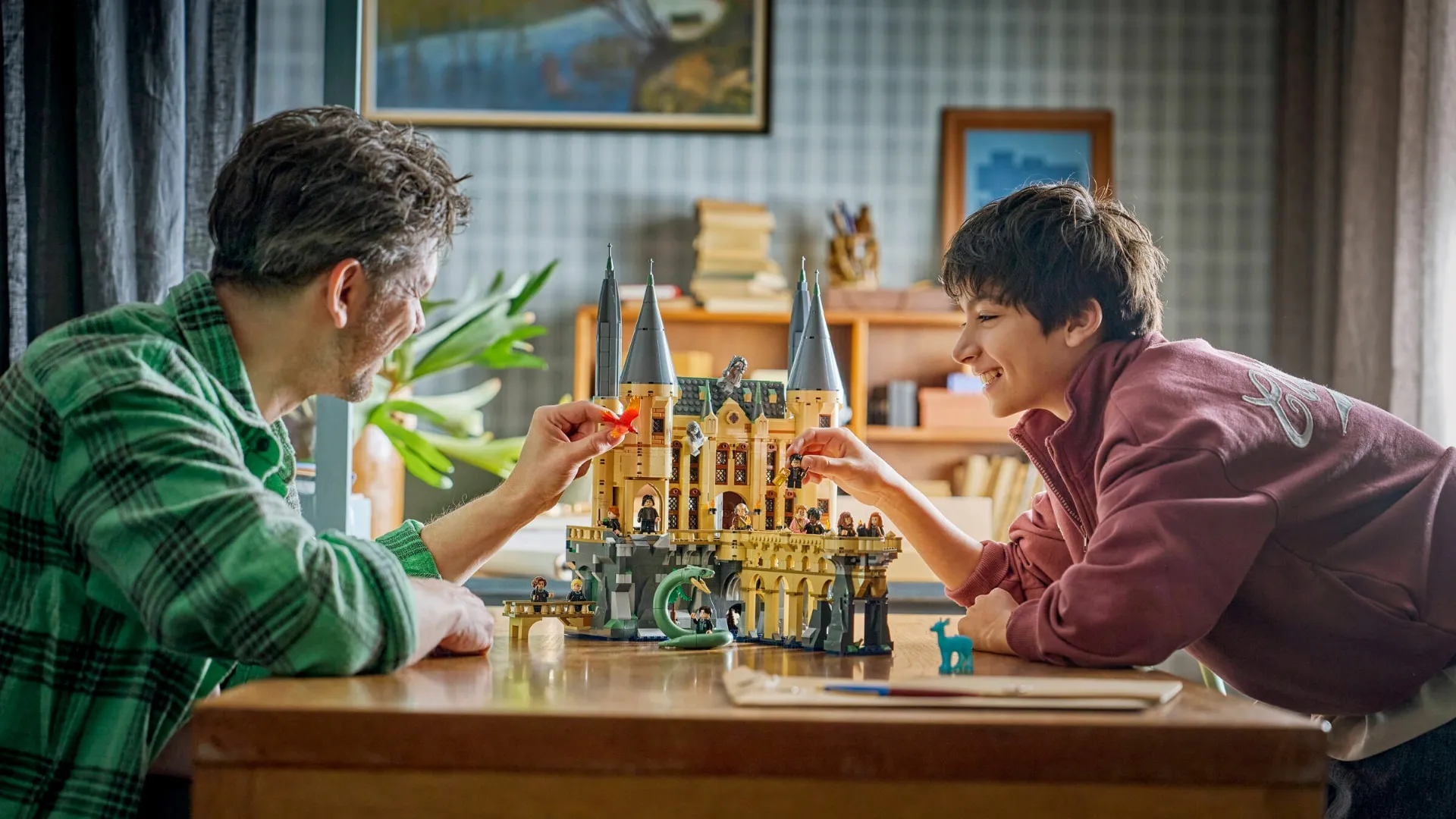 Конструктор LEGO Harry Potter Замок Хогвартс: Восточное крыло (76473)