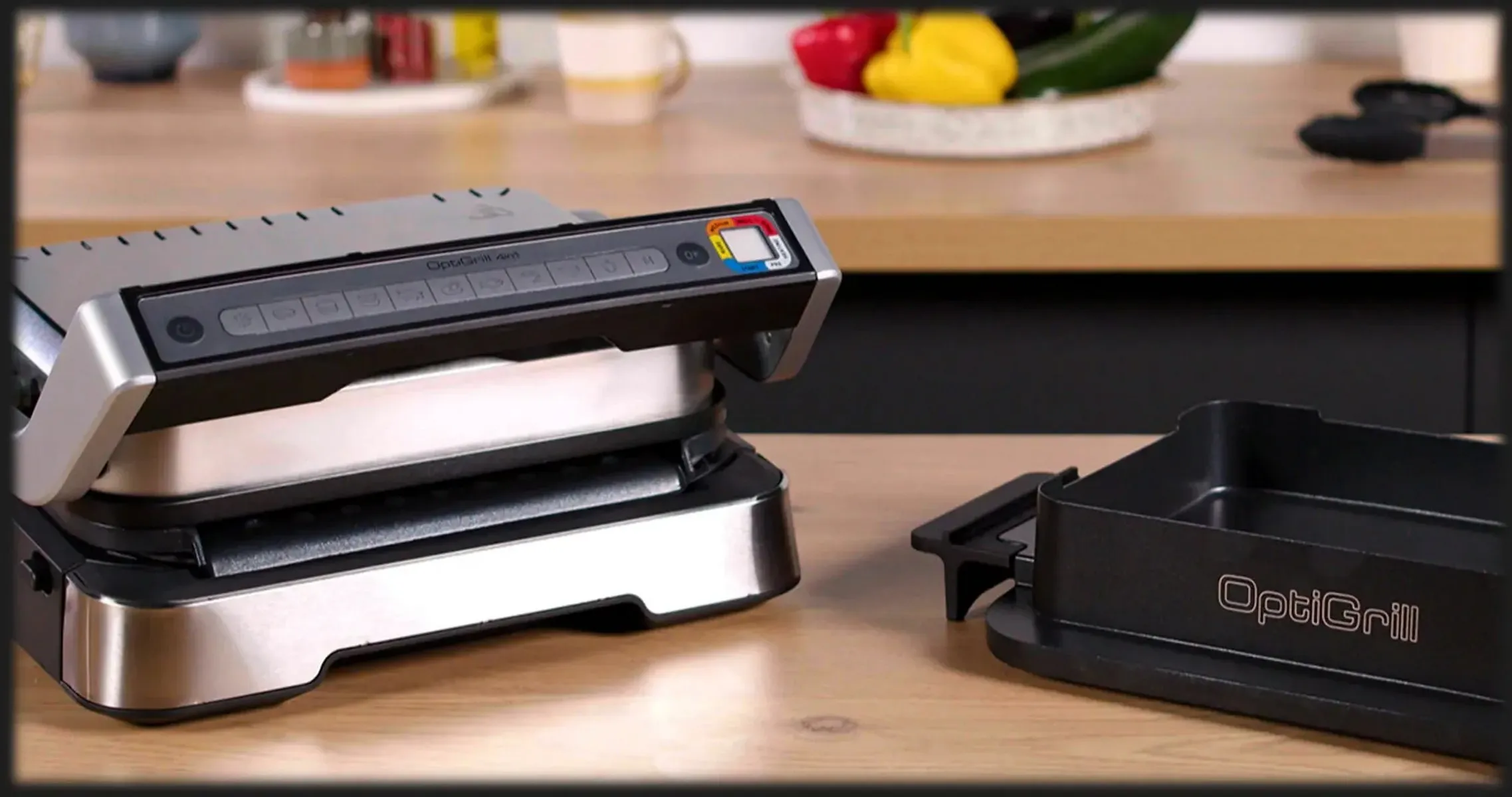 Tefal OptiGrill 4in1 XL GC784D30 на кухонном столе
