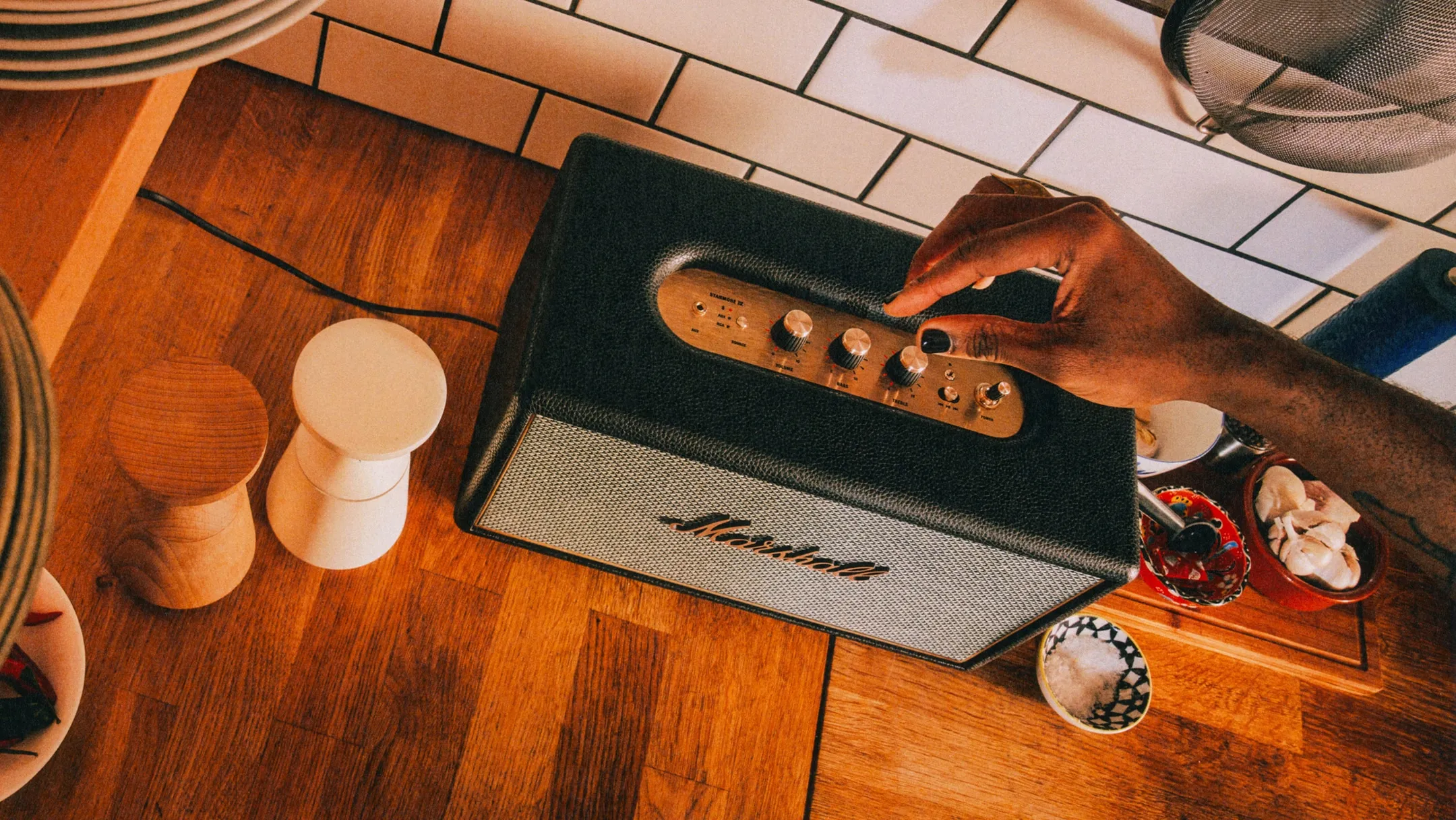 Акустика Marshall Louder Speaker Stanmore IV Bluetooth (Cream)