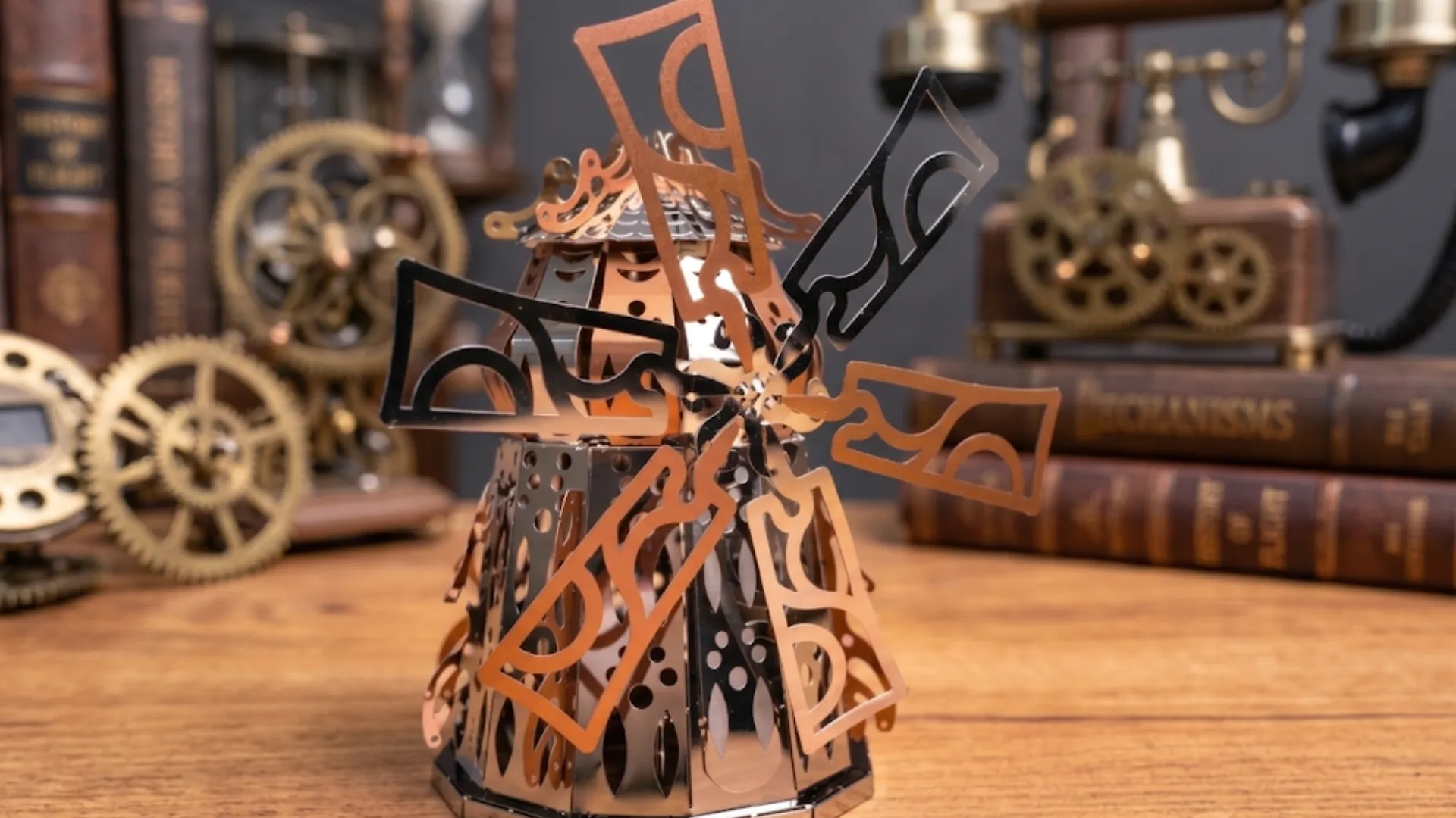 Коллекционная модель-конструктор Metal Time Mysterious Mill Мельница электронная двухцветная (MT054)