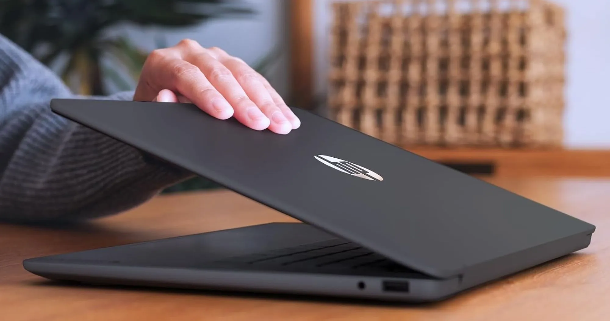 Ноутбук HP OmniBook 3 16-bu0007dx 16" (Intel Core Ultra 7/16GB/512GB/Intel Graphics) (D7NF0UA)