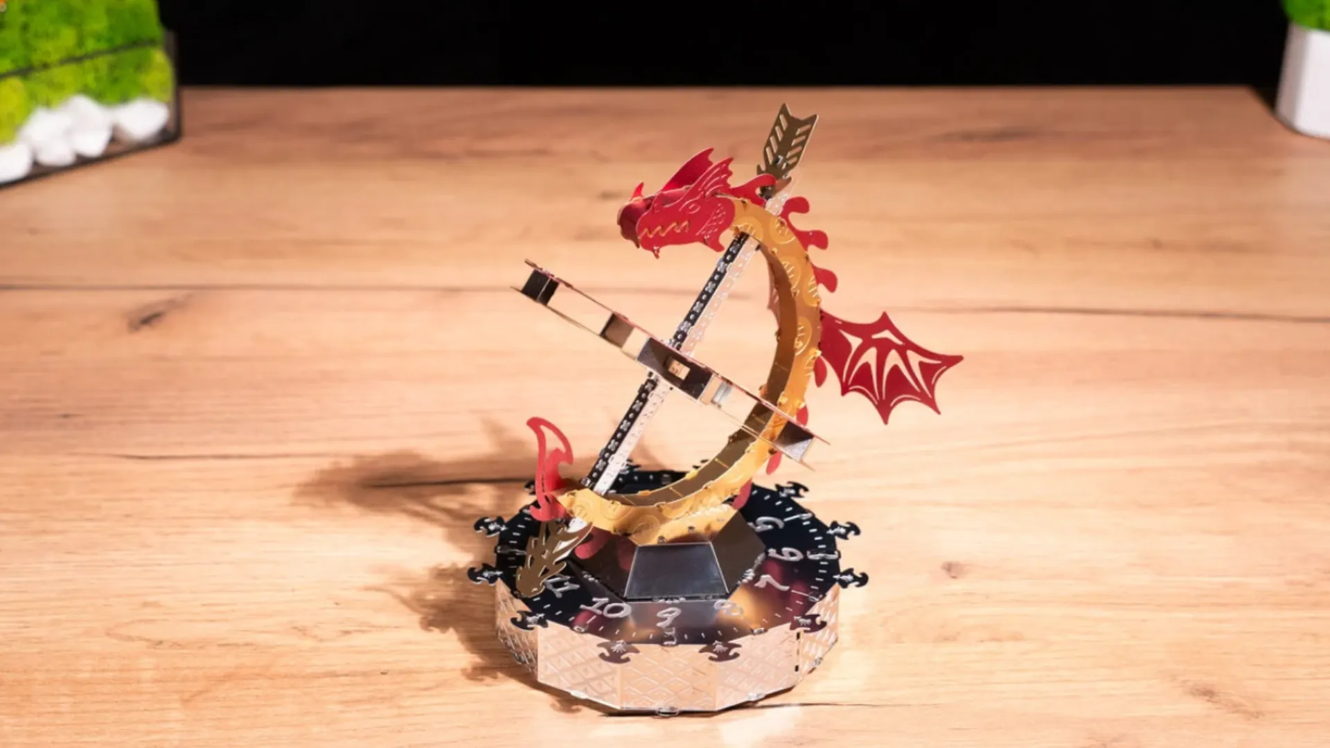 Колекційна модель-конструктор Metal Time Sun Chaser Dragon Stand Clock Сонячний годинник (MT025)