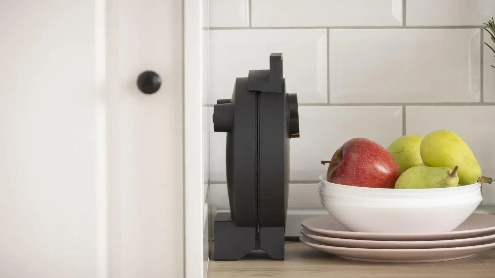 Вафельниця Gorenje (WM1200B) (Black)