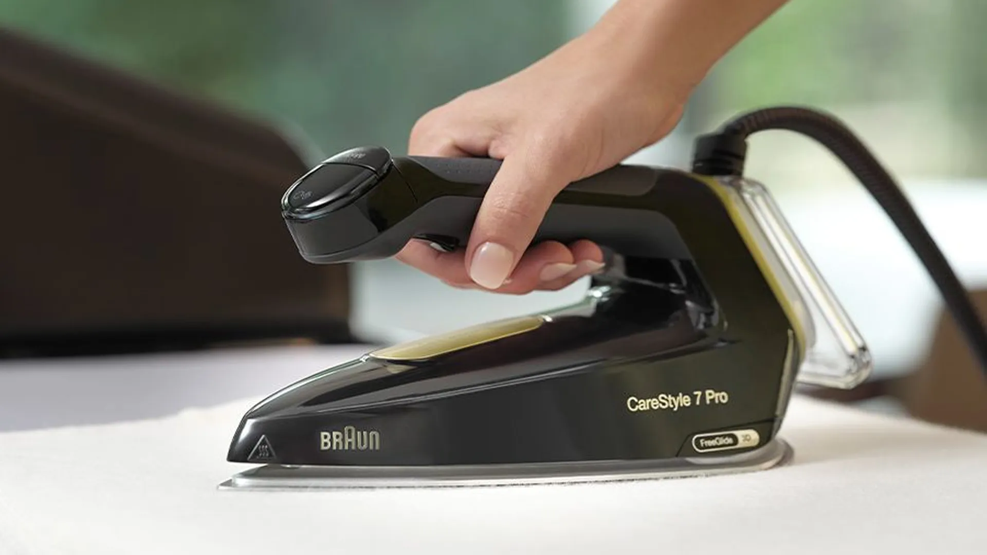 Парогенератор Braun CareStyle 7 Pro IS 7298 CP (Black)