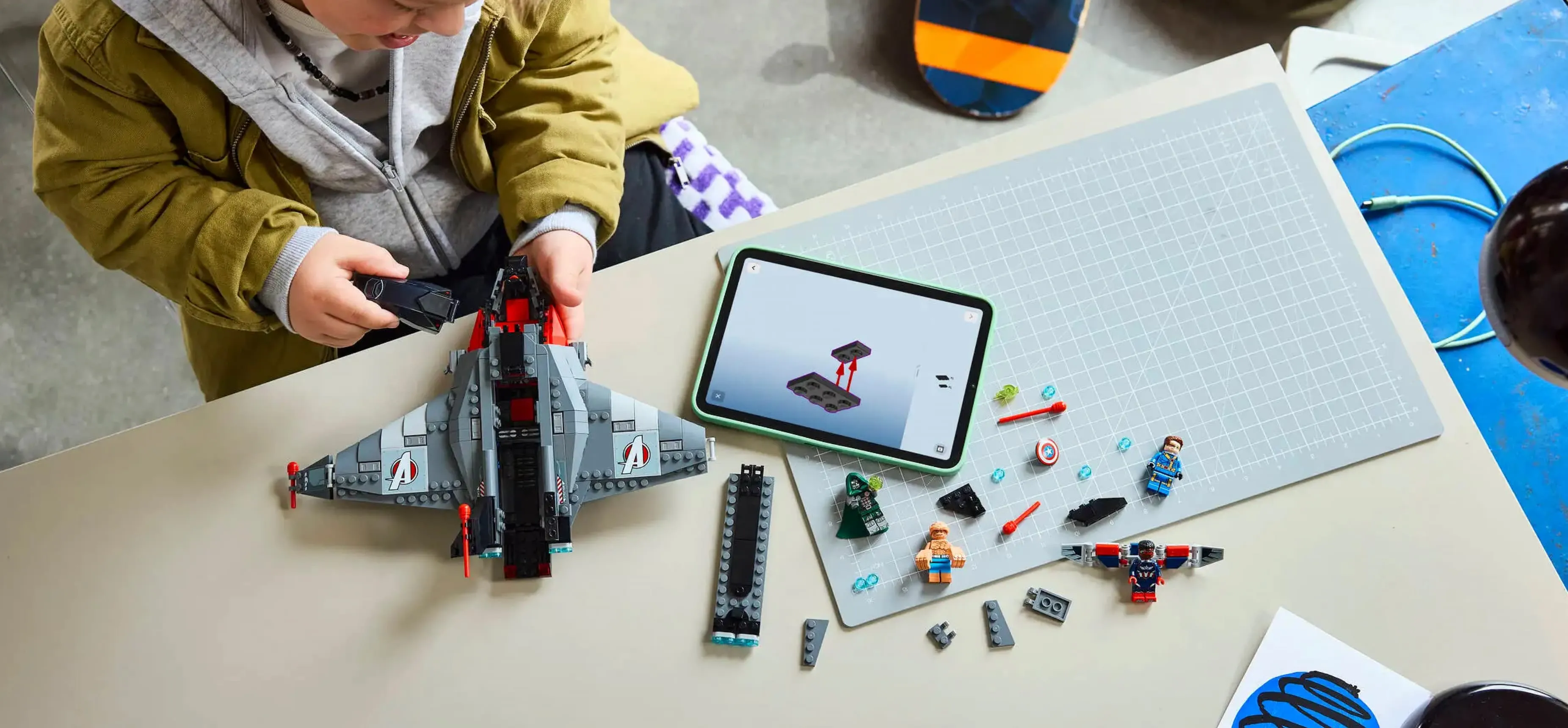 Конструктор LEGO Super Heroes Marvel Месники: Судний день Квінджет (76347)