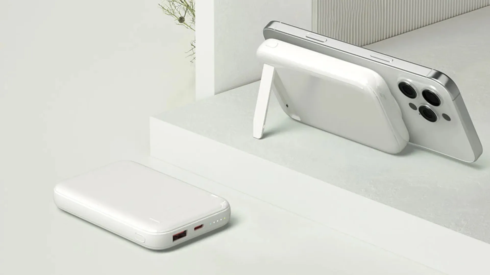 Зарядное устройство Power Bank WiWU Classic 10000mAh, 22,5W Stand Wireless Wi-P064 (Black)