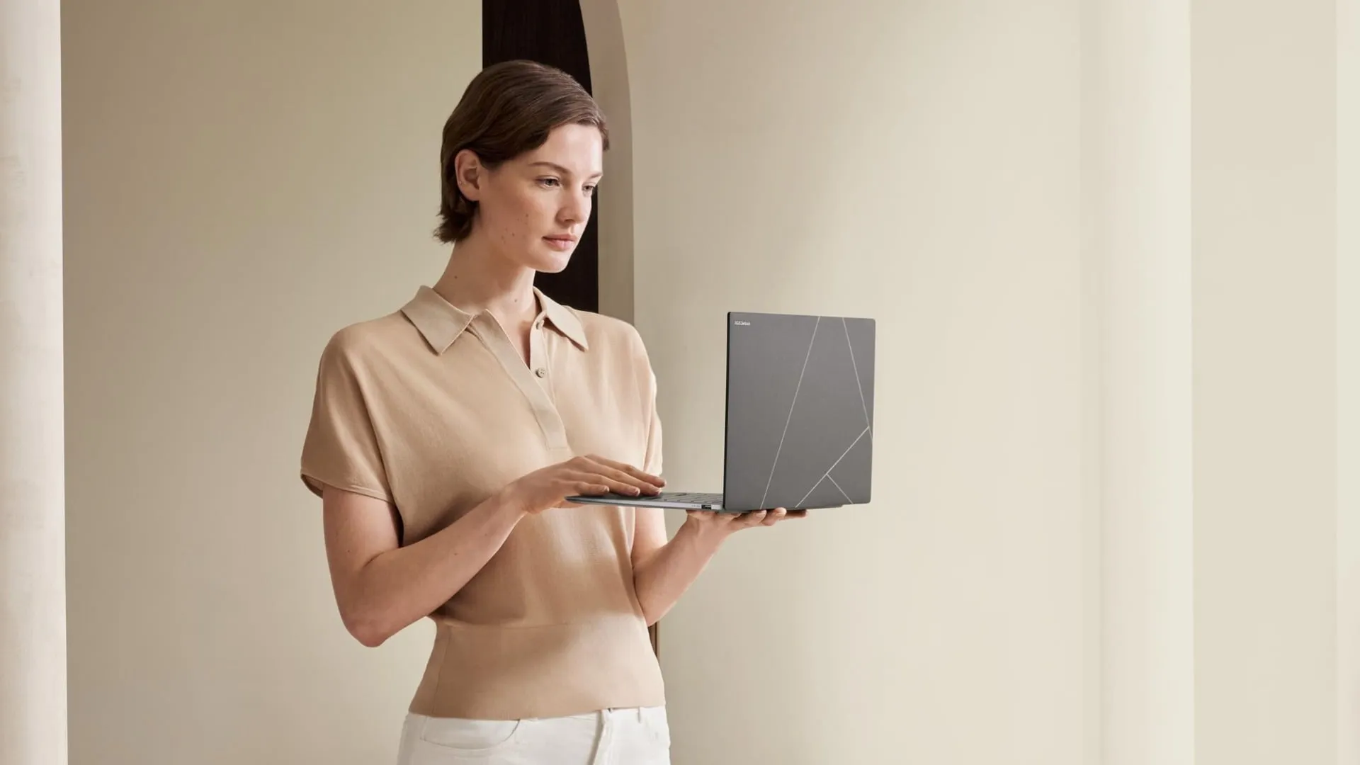 Ноутбук Asus Zenbook S14 UX5406AA 14" (Intel Core Ultra 9/32GB/1TB/Intel Xe3 Graphics) (UX5406AA-ZB/S14_90)