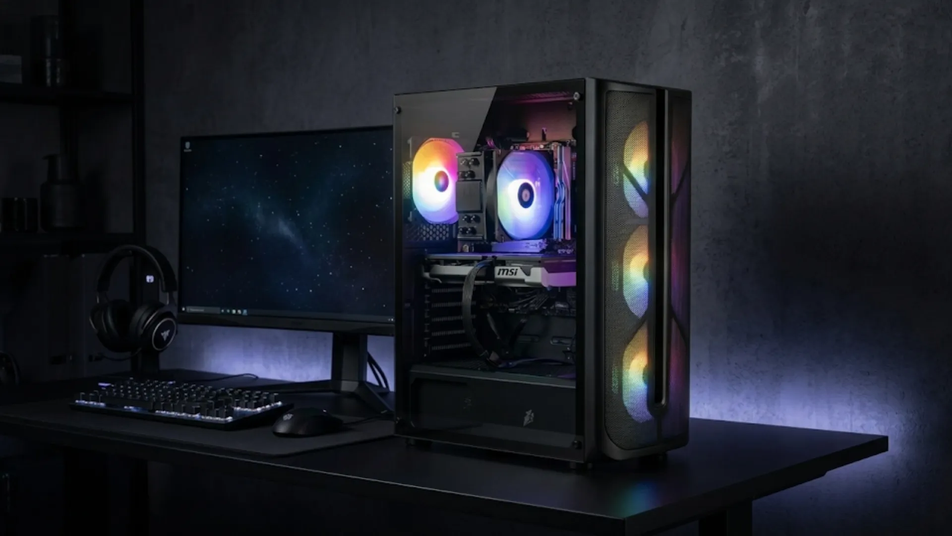 Компьютер COBRA Advanced (Ryzen 7 8700F/64GB/1TB (SSD)/RX 9070 XT/Win 11) (A87F.64.S10.97XT.23050W)