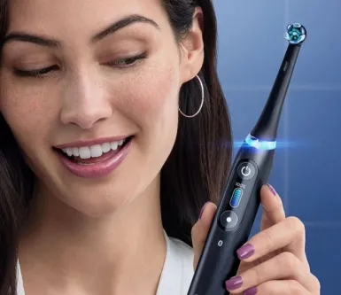 Oral-B vs Philips Sonicare: битва флагманів в світі зубних щіток