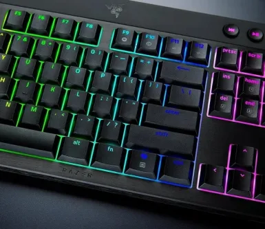 SteelSeries Apex vs RAZER BlackWidow: битва флагманів