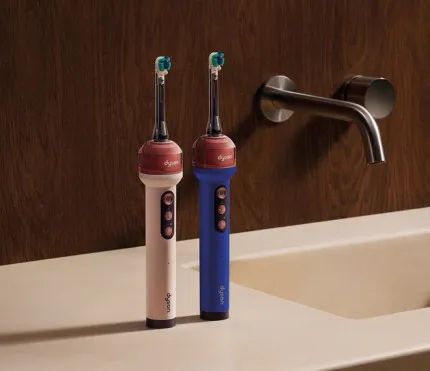 Нова Dyson CameraJet — зубна щітка перетворилася на центр зі штучним інтелектом
