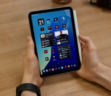 Огляд нового Apple iPad mini 8
