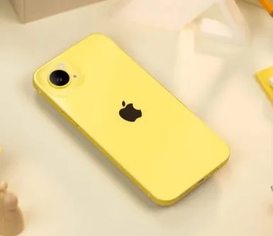 Аналитик нашел упоминание об iPhone SE 4 в коде ОС