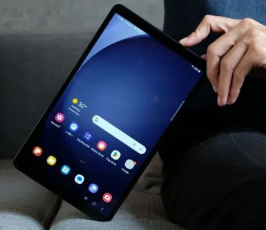 IPS vs OLED планшети: битва технологій
