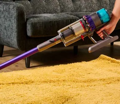 V15s Detect Submarine — пылесос от Dyson с влажной уборкой: обзор возможностей