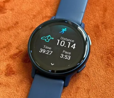 Які годинники кращі: Garmin чи Apple Watch?