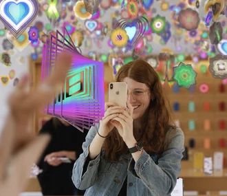 Новий погляд на мистецтво: Today at Apple [AR]T