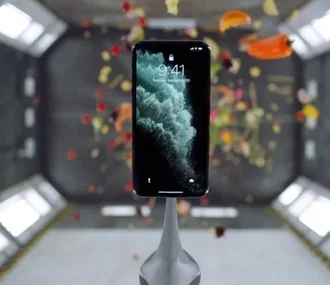 iPhone 11 Pro швидший за попередників. Навіть в зарядці!