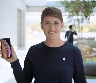 Весна уже здесь! Apple поддержала инициативу Girls Who Code