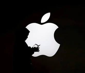Apple празднует 43-ий День Рождения!