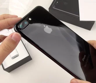 Бічні кнопки iPhone не будуть колишніми!