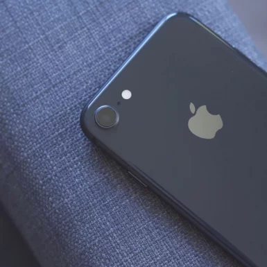 Хіт продажів: самий продаваний смартфоном у світі - iPhone 8