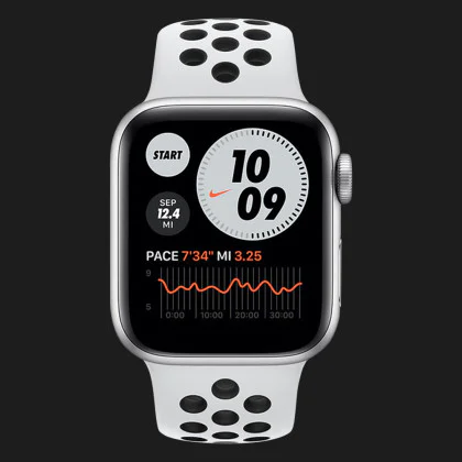 Apple Watch Nike SE 44mm Silver Aluminium Case with Pure Platinum Black Nike Sport Band (MYYH2) Калуше