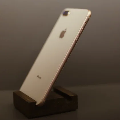б/у iPhone 8 Plus 64GB (Gold) (Хороший стан, стандартна батарея)