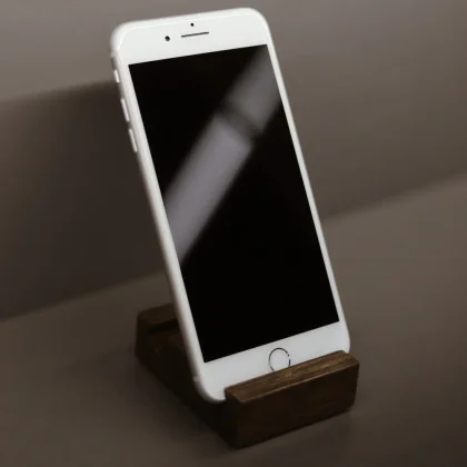 б/у iPhone 8 Plus 64GB (Silver) (Хороший стан, стандартна батарея)
