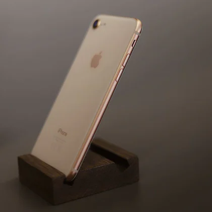 б/у iPhone 8 64GB (Gold) (Хороший стан, стандартна батарея) в Самборі