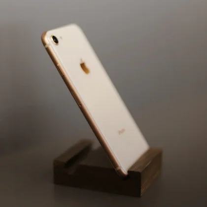 б/у iPhone 8 64GB (Gold) (Хороший стан, стандартна батарея) в Самборі