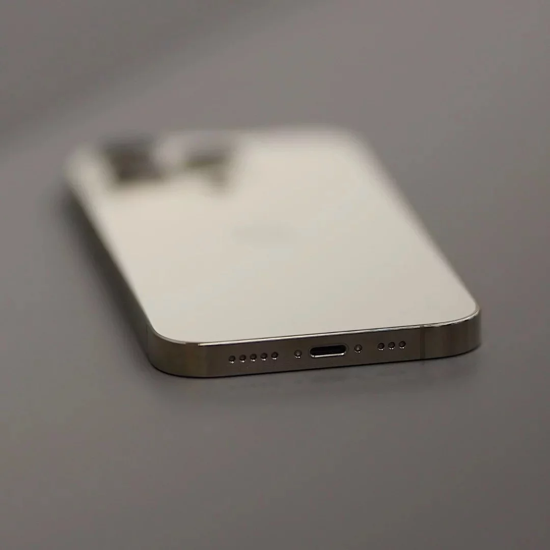 б/у iPhone 14 Pro Max 256GB (Gold) (Ідеальний стан) (e-Sim)