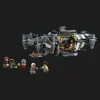 Конструктор LEGO Star Wars The Onyx Cinder (75374)