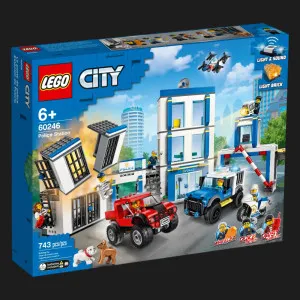 Конструктор LEGO City Поліцейська дільниця (60246)