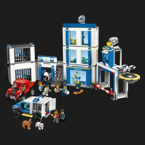 Конструктор LEGO City Поліцейська дільниця (60246)
